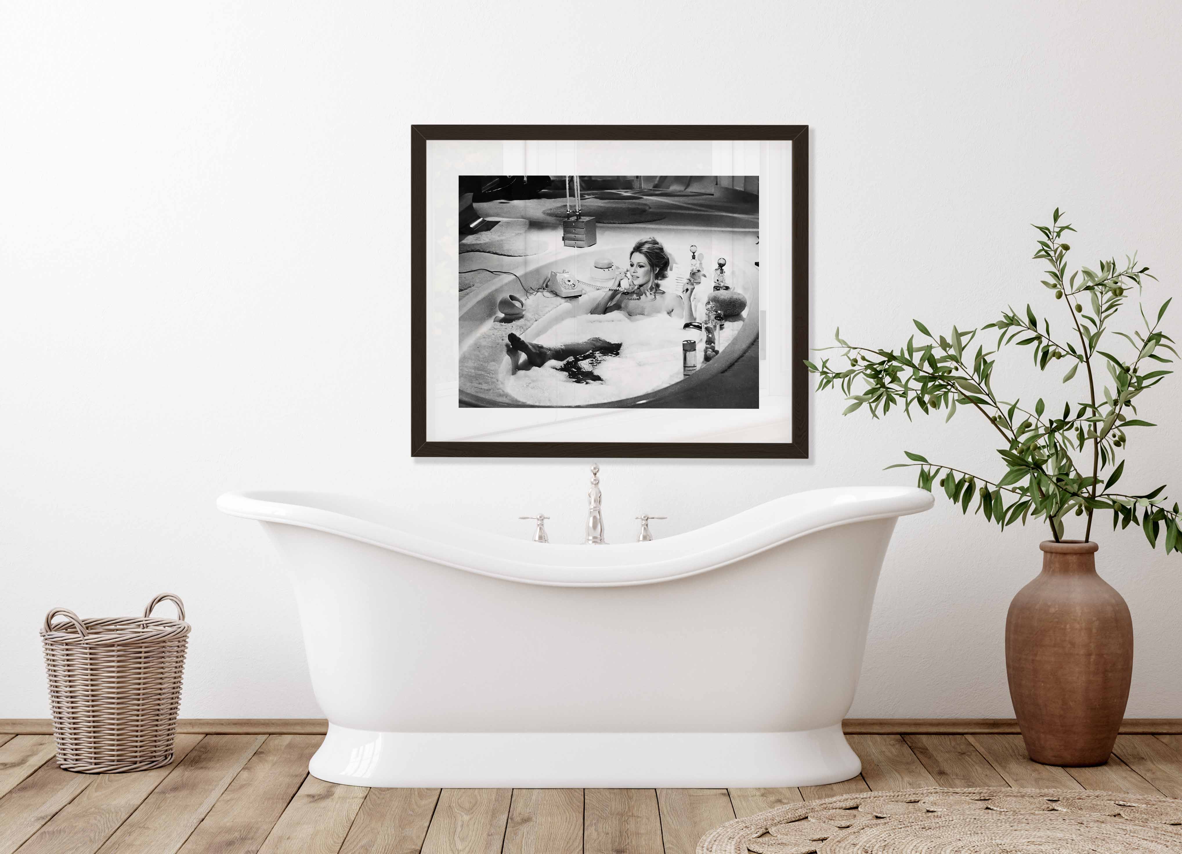 Black and white photography print of Brigitte Bardot in a bathtub - French Movie-Bathtub scene "L’Ours et la Poupée 1970" (The Bear and the Doll)