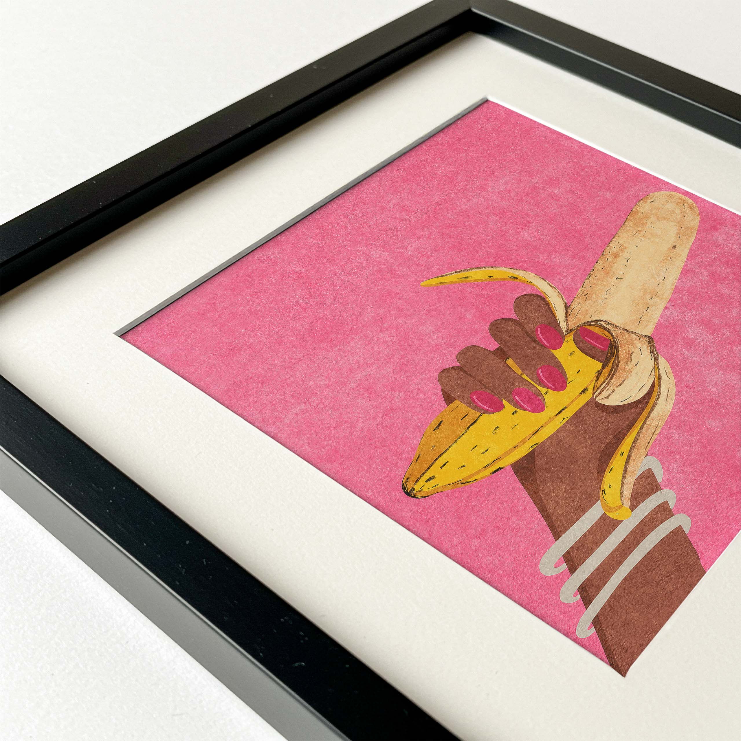 Bright, cheeky, and a little suggestive. This banana owns the spotlight.
Art by Raissa Oltmanns