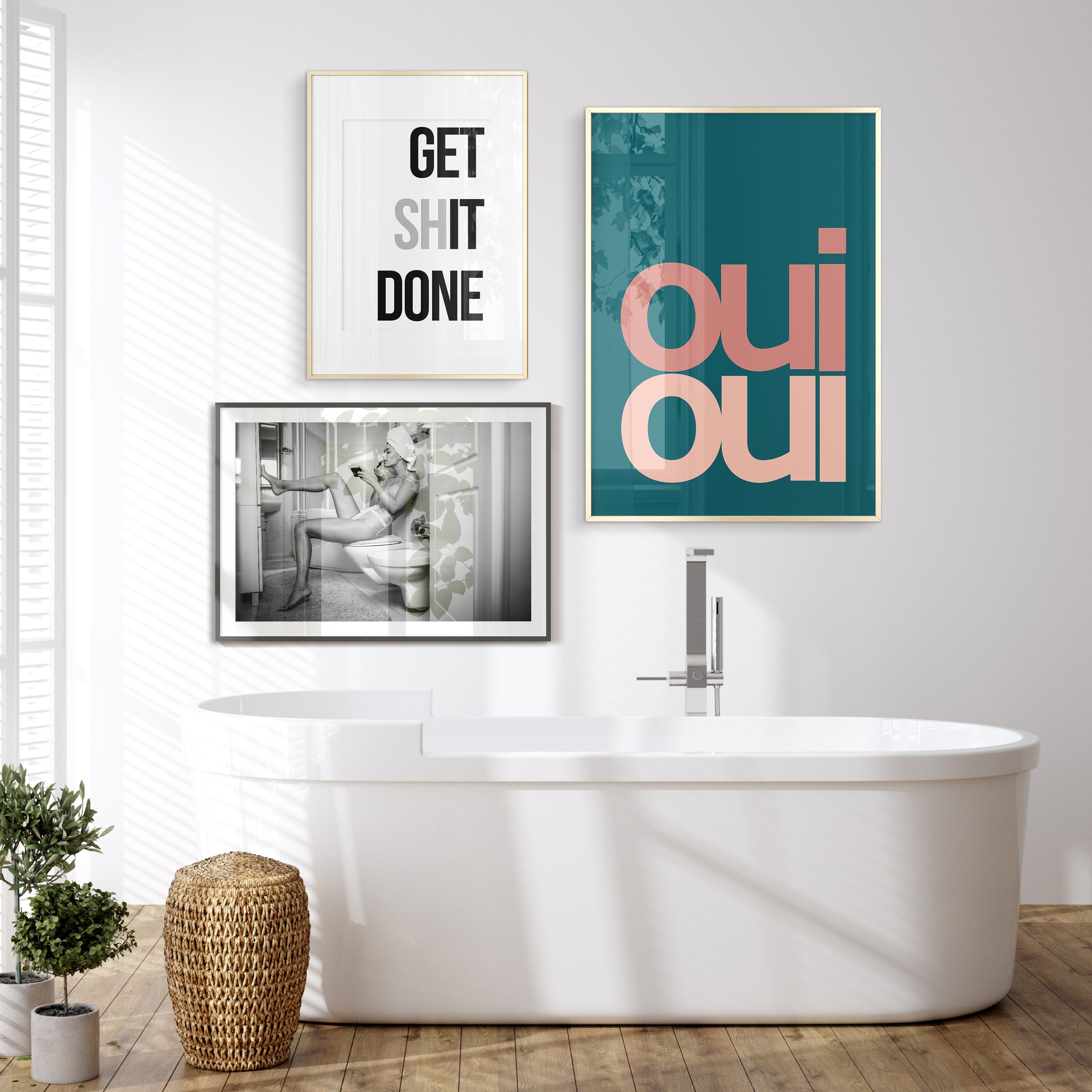 Typography text oui oui in pink text dark green background