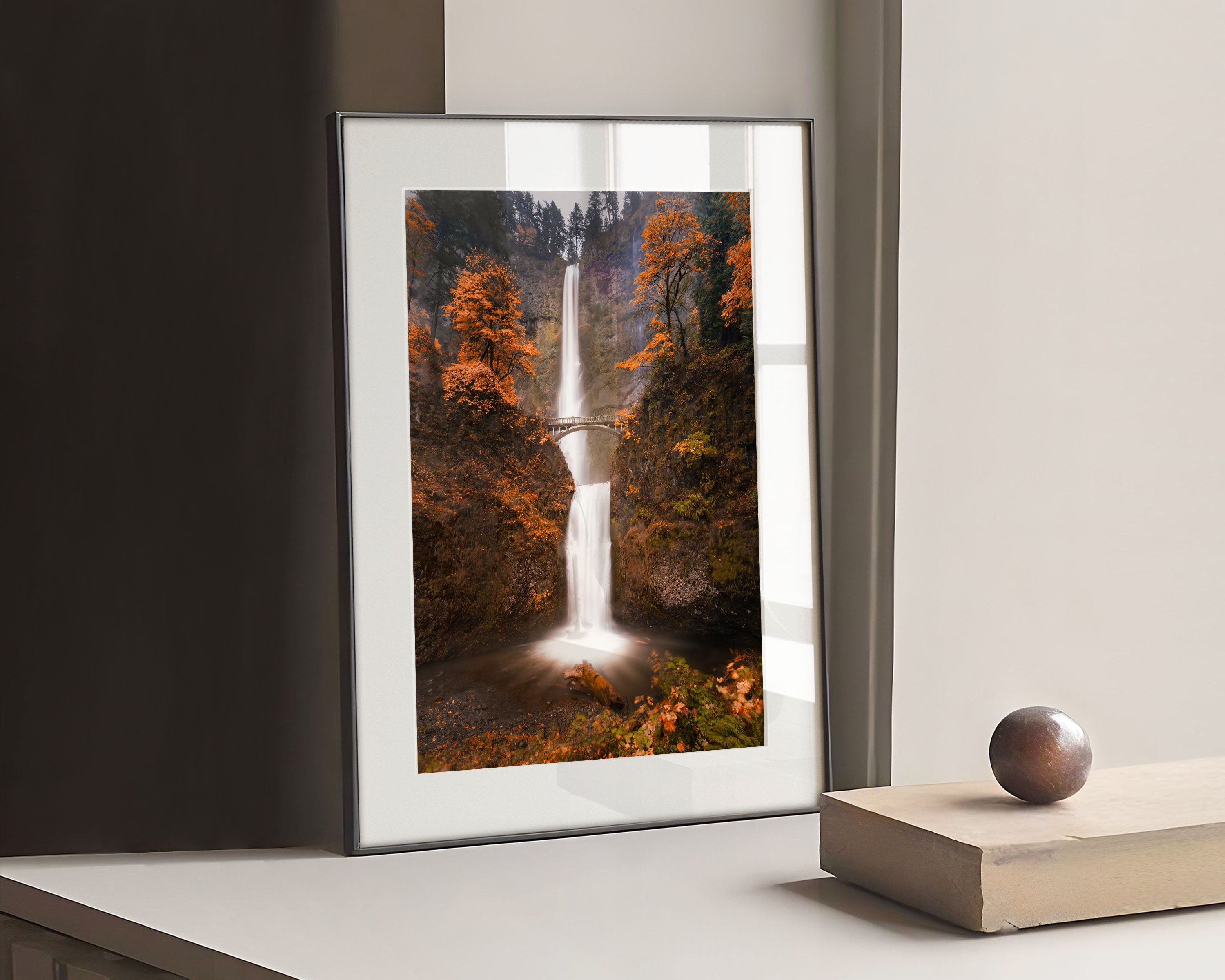 Photography of the Multnomah Falls in Autumn