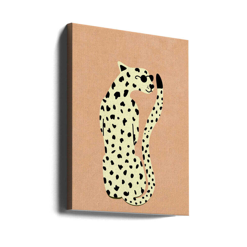 Chic spots and cool vibes. A modern twist on wild elegance, Cheetah.
Art by Raissa Oltmanns