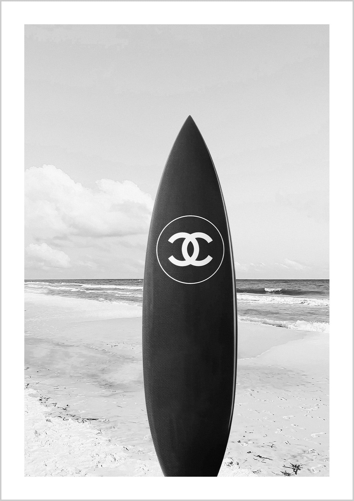 Chanel Schwarzes Surfbrett-Poster