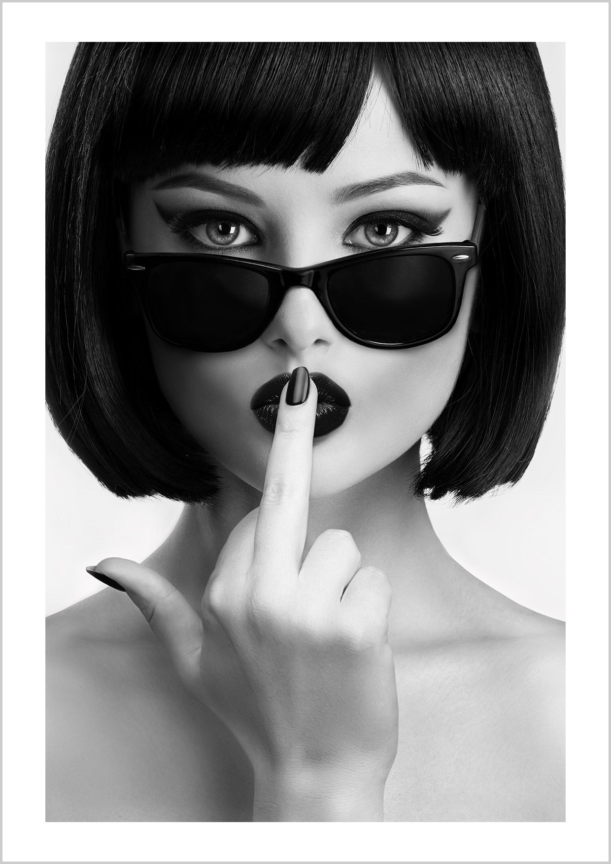A femme fatale in dark sunglasses, lips parted, flipping the rules with a daring gesture. Black-and-white attitude, bold and unapologetic — this print is made to turn heads.
Artist: David Drake